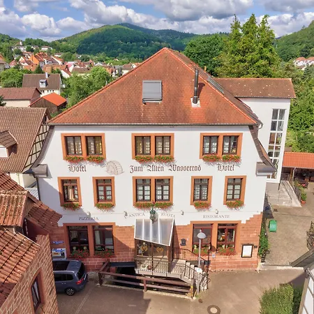 L'antica Ruota - Zum Alten Wasserrad Otel